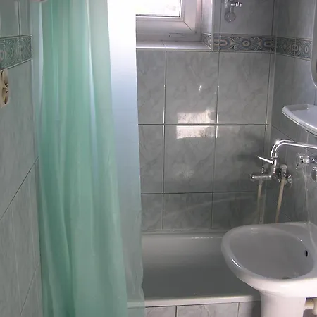 2d1 Klimatyzacja Mieszkanie Normalne 2 Pokojowe Z Kuchnia 아파트 *
